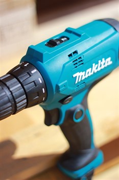 MAKITA HP0300 Шуруповерт ударный сетевой (320 Вт, момент 56 Нм, кабель 2.5 м, сверление с ударом) - фото 187065