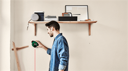 BOSCH Atino Нивелир лазерный со встроенной рулеткой для ручного выравнивания+6 гелевых подушек (рабочий диапазон рулетки 1.5 м,  +/-0,3 мм/м) - фото 194810