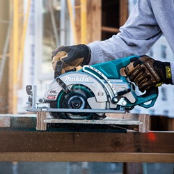 MAKITA RS001GZ Пила дисковая аккумуляторная (XGT BL 40В, 185 мм, 0-53 гр., 30мм, макс рез 65мм, эл. тормоз, плавный пуск, XPT, ADT, задн. распол. Ручки, без аккумуляторов и зарядного) НОВИНКА - фото 206350
