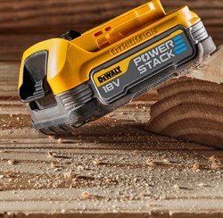 DeWalt DCBP034 Аккумулятор PowerStack 18V (1.7Ah, Li-On) - фото 225488