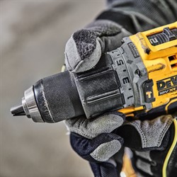 DeWalt DCD805E2T аккумуляторная ударная дрель-шуруповерт, 18 В, 2000 об/мин, 34000 уд/мин, с 2 АКБ 1.7 Ач и ЗУ, в кейсе TSTAK - фото 225650