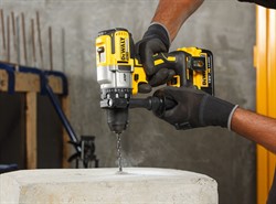DeWalt DCD991NT SOLO Шуруповерт аккум в чем. TSTAK (18V, 95 Нм, 3 скор, BL-motor) - фото 225671