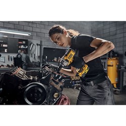 DeWalt DCF892P2T Гайковерт аккум. в чем. TSTAK II (18V, 2*5.0Ah, 1084 Нм, 1/2", BL-motor) - фото 225863