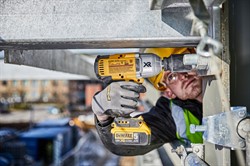 DeWalt DCF897N SOLO Гайковерт аккум. в кор. (18V, 950 Нм, 3/4", 3 скор, Bl-motor) - фото 225881