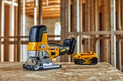 DeWalt DCS335N SOLO Лобзик аккум. (18V, пропил: дерево 135 мм/металл 10 мм, Bl-motor, грибовидный) - фото 226221