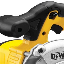 DeWalt DCS373N аккумуляторная дисковая пила, 18 В, 140 мм, 3700 об/мин, без АКБ и ЗУ - фото 226270