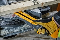 DeWalt DCS777N SOLO Пила торцовочная акк. (54V, 216x30 мм,пропил 60 мм, 6300 об/мин, BL-motor) - фото 226386