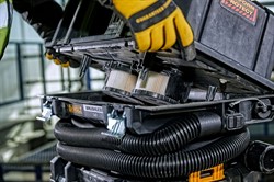 DeWalt DCV586MN SOLO Пылесос аккум. (54V, 15л, 70л/сек, 2 фильтра М-класса, шланг 2.5м, 9.5кг) - фото 226411