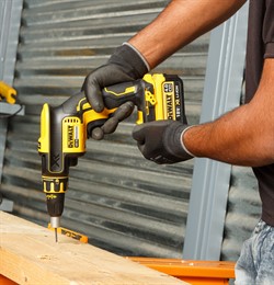 DeWalt DCF620D2K Шуруповерт аккум. для гипсокартона в чем TSTAK II(18V, 2*2.0Ah, 37 Hм, 4400 об/мин) - фото 226676