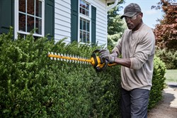 DeWalt DCMHT573X1 Кусторез акк. в кор. (18V, 1*9.0Ah, шина 650 мм, толщ. реза 31 мм, 3.9кг) - фото 226986