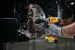 DeWalt DCF896B SOLO Гайковерт аккум. в кор. (20V, 600 Нм, 1/2" BL-motor,3 cкор,система Tool Connect) - фото 227044