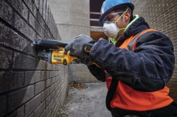 DeWalt DCG418B SOLO Угловая шлифмашина аккум в кор. (60V, 125 мм, 9000 об/мин, нижняя кнопка) - фото 227062