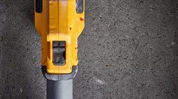 DeWalt DWE7800 Шлифмашина для стен и полотков (450 Вт, подошва 225 мм, 1200-2000 об/мин) - фото 227114