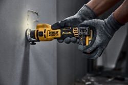 DeWalt DCE555B SOLO Фрезер по гипсокартону аккум. в кор. (20V, 26000 об/мин, BL-motor) - фото 227202