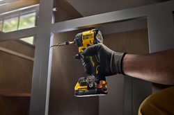 DeWalt DCF870B SOLO Гайковерт аккум. в кор. (20V, 56 Нм, 1/4", BL-motor) - фото 227217