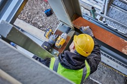 DeWalt DCF897P2T Гайковерт аккум. в чем. TSTAK II (18V, 2*5.0Ah, 3/4", 950 Нм, BL-motor) - фото 227239