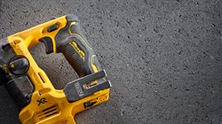 DeWalt DCH072L2 Перфоратор аккум. в чем. TSTAK (12V, 2*3.0Ah, 1.2 Дж, SDS-Plus, BL-motor) - фото 227286