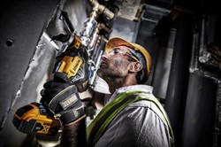 DeWalt DCS356P1 Многофункциональный инструмент аккум. в TSTAK II (18V, 1*5.0Ah, 3 скорости +насадки) - фото 227383