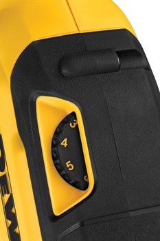 DeWalt DCE800NB SOLO Шлифовальная машина (жираф) в сумке (18V, 225 мм) - фото 227672