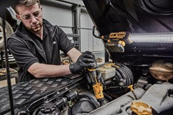 DeWalt DCF504N SOLO Гайковерт угловой с трещоткой в кор. (12V, 1/2'', 54 Нм, BL-motor) - фото 227691