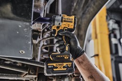 DeWalt DCF923P2G Гайковерт аккум. в кор. с вклыдашем (18V, 2*5.0Ah, 406 Нм, 3/8", 2 скор, 2500 об/ми - фото 227830