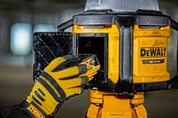 DeWalt DCL074 SOLO Фонарь аккумуляторный (18V, 5000 Лм) - фото 227945