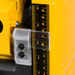 DeWalt DW733 Рейсмусовый станок (1800 Вт, 10000 об/мин, глуб: 3.2 мм, ширина/толщина: 315/152 мм)