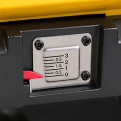DeWalt DW733 Рейсмусовый станок (1800 Вт, 10000 об/мин, глуб: 3.2 мм, ширина/толщина: 315/152 мм)