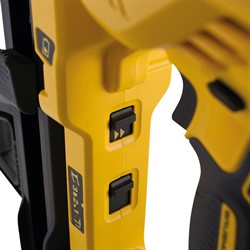 DeWalt DCN890P2 Пистолет гвоздезабивной аккум. в чем. (18V, 2*5.0Ah, гвозди: 13-57мм, d 2.6-3.7мм)