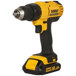 DeWalt DCD771S2 Шуруповерт аккум. в сумке. (18V, 2*1.5Ah, 42 Нм, 2 скор.)