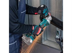 Аккум. углошлифмашина MAKITA LXT DGA 513 RTJ в кор. - фото 231098