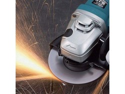 Одноручная углошлифмашина MAKITA 9565 HRZ в кор. - фото 231322