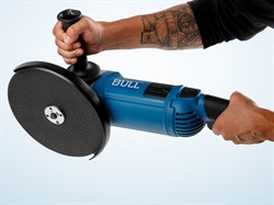 Двуручная углошлифмашина BULL WS 2303 в кор. 2200 Вт, 230 мм, 6600 об/мин, пылезащ., 4м кабель - фото 231623