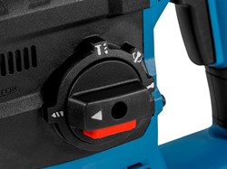 Аккум. перфоратор BULL CBH 1826 Xcase, XLTpro, БЕСЩЕТ., 18 В, 2.6 Дж, 26 мм, 2x6 А*ч, з/у - фото 232079