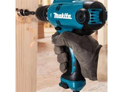 Дрель-шуруповерт MAKITA DF0300X1 в кор. + Отвертка D-58833 - фото 232427