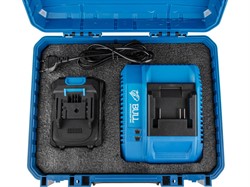 Набор аккумулятор 4 А*ч и зарядное устройство 1х4 А BULL XLTpro в чем. SET - фото 233041