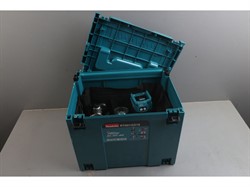 Аккум. фрезер кромочный MAKITA RT001GZ19 MAKPAC уцененный (0504512540) - фото 234284