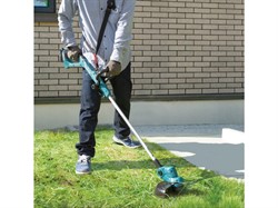 Триммер аккум. MAKITA LXT DUR193Z в кор.