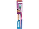 Зубная_щетка_40_Medium_3_Эффект_Classic_OralB_3014260275921