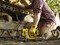 DeWalt DCGG571NK аккумуляторный смазочный пистолет, 18 В, 690 бар, без АКБ и ЗУ, в кейсе - фото 225973