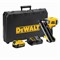 DeWalt DCN692P2 аккумуляторный гвоздезабивной пистолет, 18 В, 105 Дж, с 2 АКБ 5 Ач и ЗУ, в кейсе - фото 226138