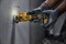DeWalt DCE555B SOLO Фрезер по гипсокартону аккум. в кор. (20V, 26000 об/мин, BL-motor) - фото 227202